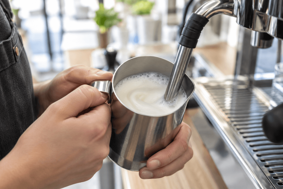 La texture du lait vaporisé fait la différence entre les boissons.